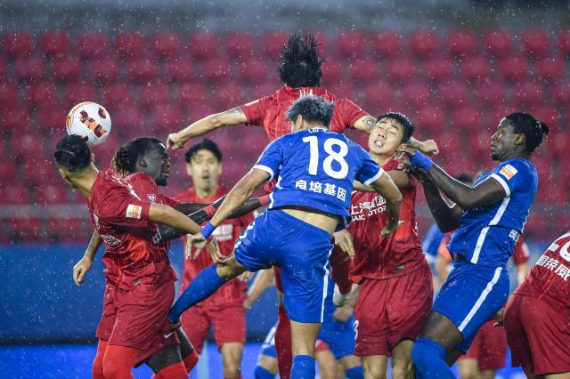 开云下载-进球最多失球最少！“蜷取”海港升班马初露冠军相？